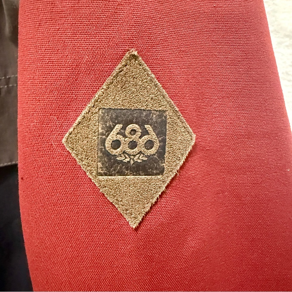 686 Parklan Anorak snowboarding jacket - Picture 6 of 13